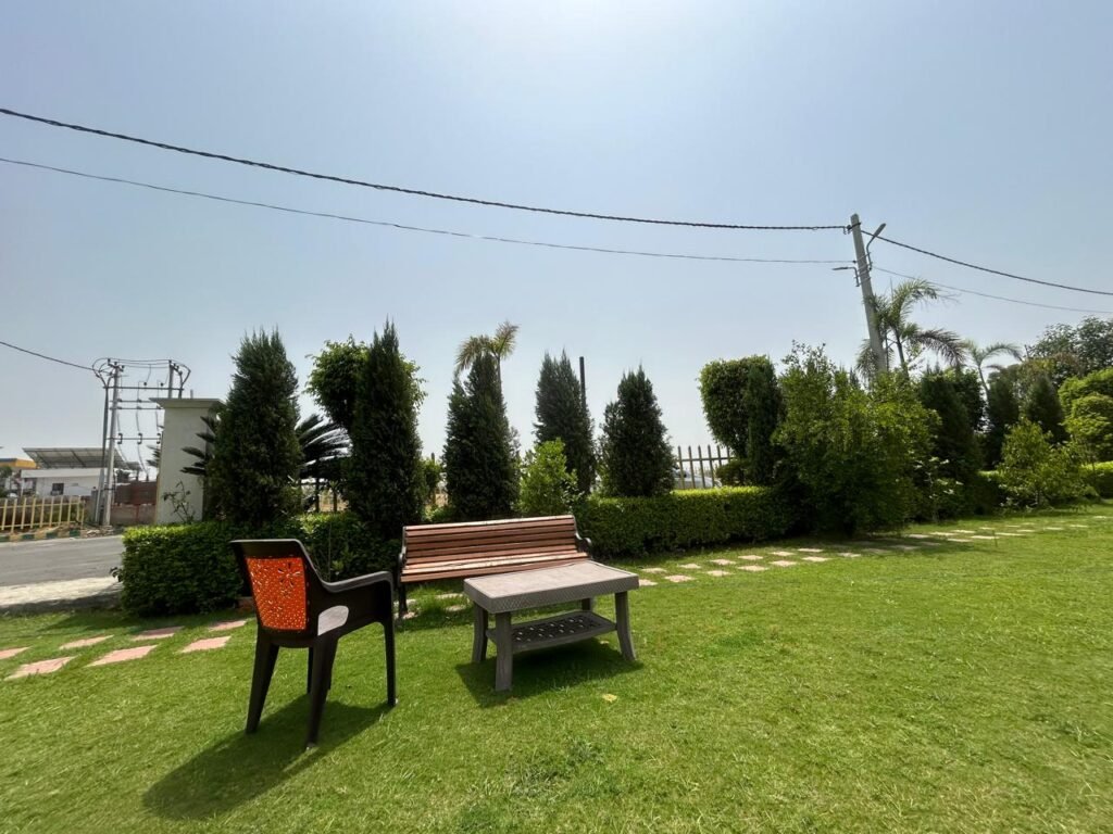 Farmland for sale near Mohanlalganj, Lucknow