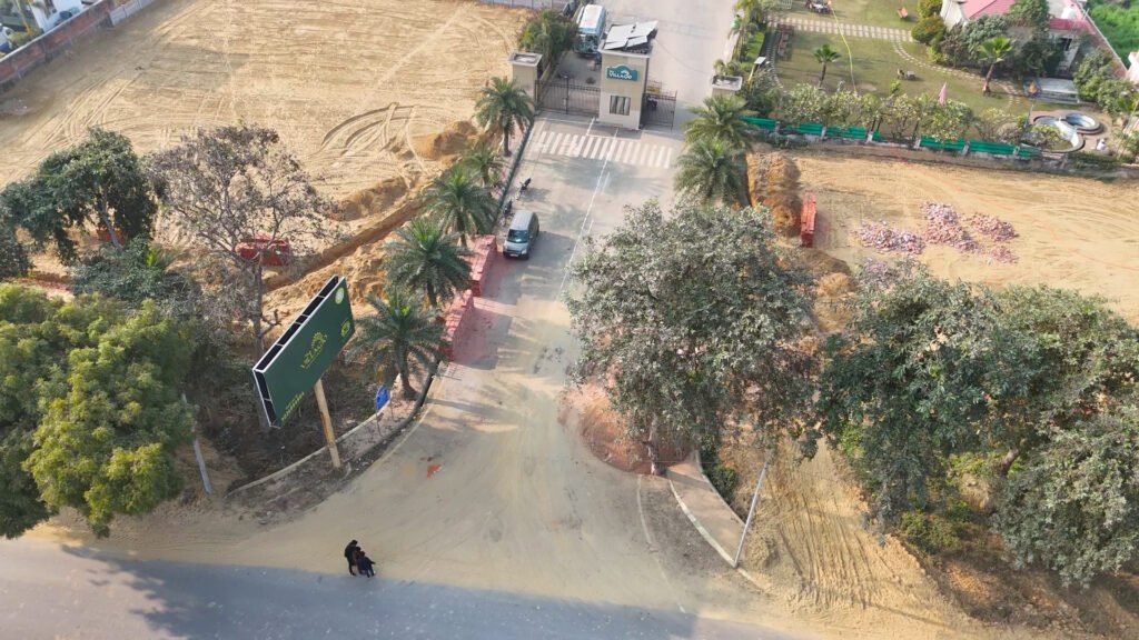 Top 5 Reasons to Invest in Managed Farmland in Lucknow Today 1 Luxury Farmhouse in Lucknow – Interior of Sample Farmhouse Unit